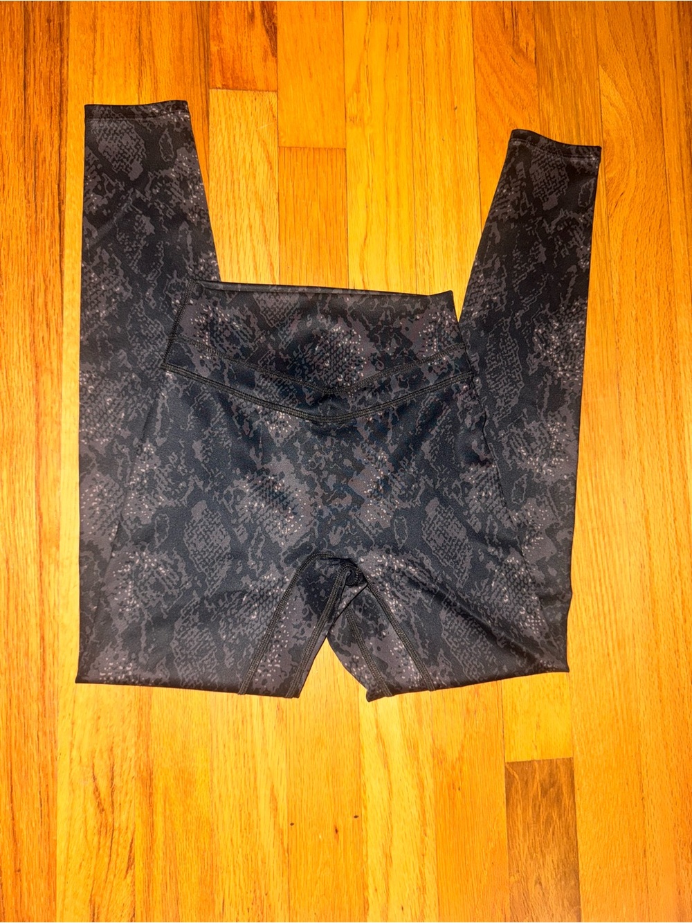 High-Waist Black Snake-Print Leggings